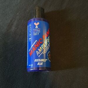 Manic panic hair dye